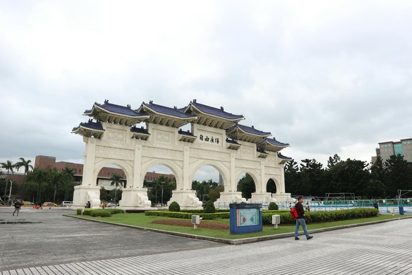 Vivre l'expérience du taxi aéroport lyon saint-exupéry : confort, simplicité et sérénité à chaque déplacement